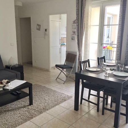 Julie'S Apartment Disneyland Serris Ngoại thất bức ảnh